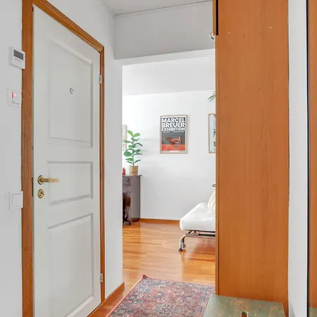 Appartement Design District W Free Parking Garage, Balcony, Netflix, 200m Tram&bus *
