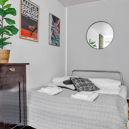 Appartement Design District W Free Parking Garage, Balcony, Netflix, 200m Tram&bus *