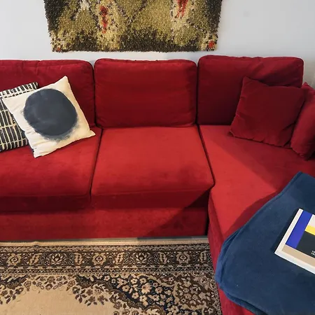 Sunny Views W Balcony, Netflix, 200m Tram&bus, Design District Huoneisto Helsinki