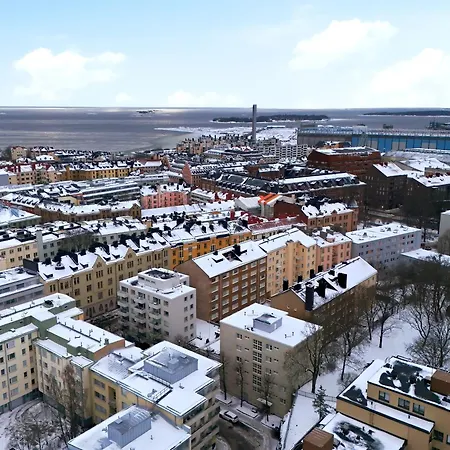 Sunny Views W Balcony, Netflix, 200m Tram&bus, Design District Helsinky